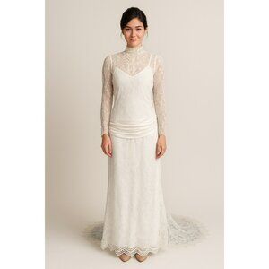 Vintage Alfred Angelo High Neck Lace Wedding Dress with Train – Size 14, Made in